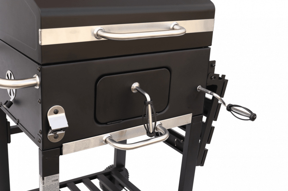 Барбекю на дървени въглища Landmann 11528 с чугунена скара