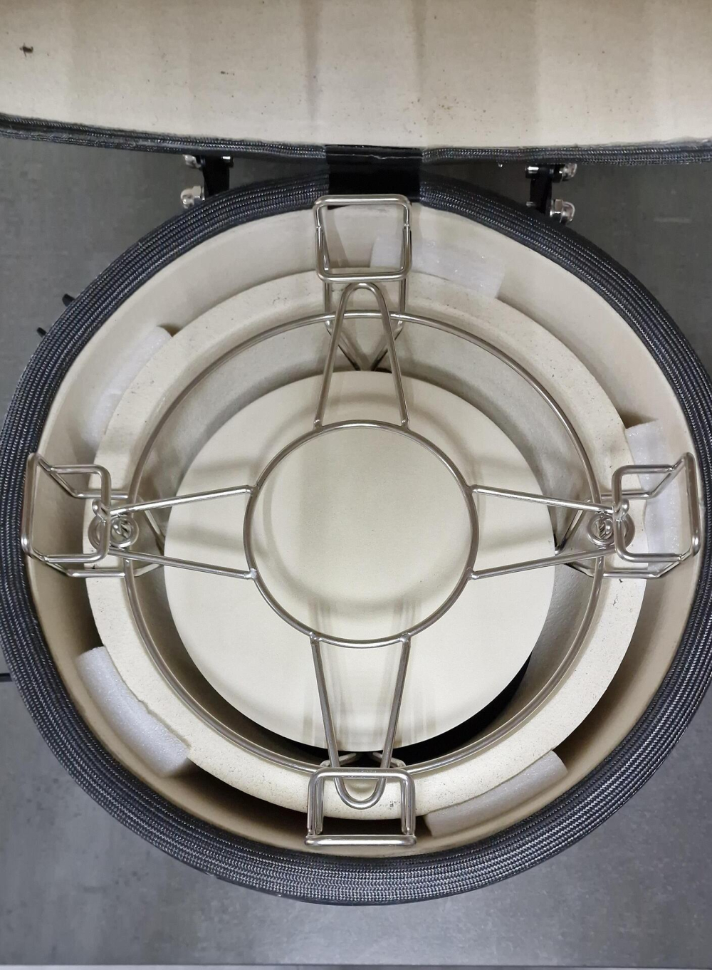 Керамично барбекю LANDMANN Kamado Small 16″